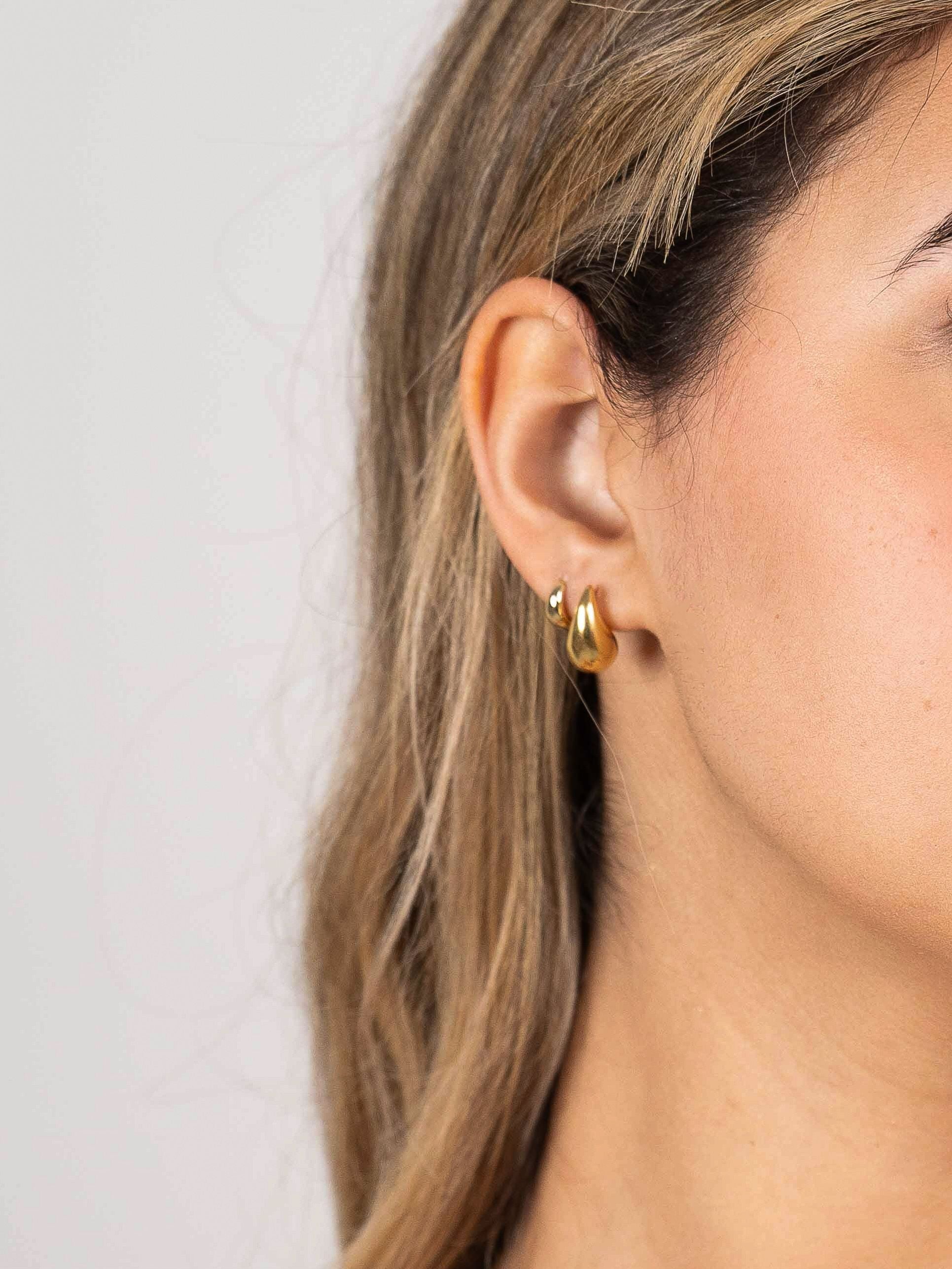 Brincos gota em prata de lei 925 chapada a Ouro.