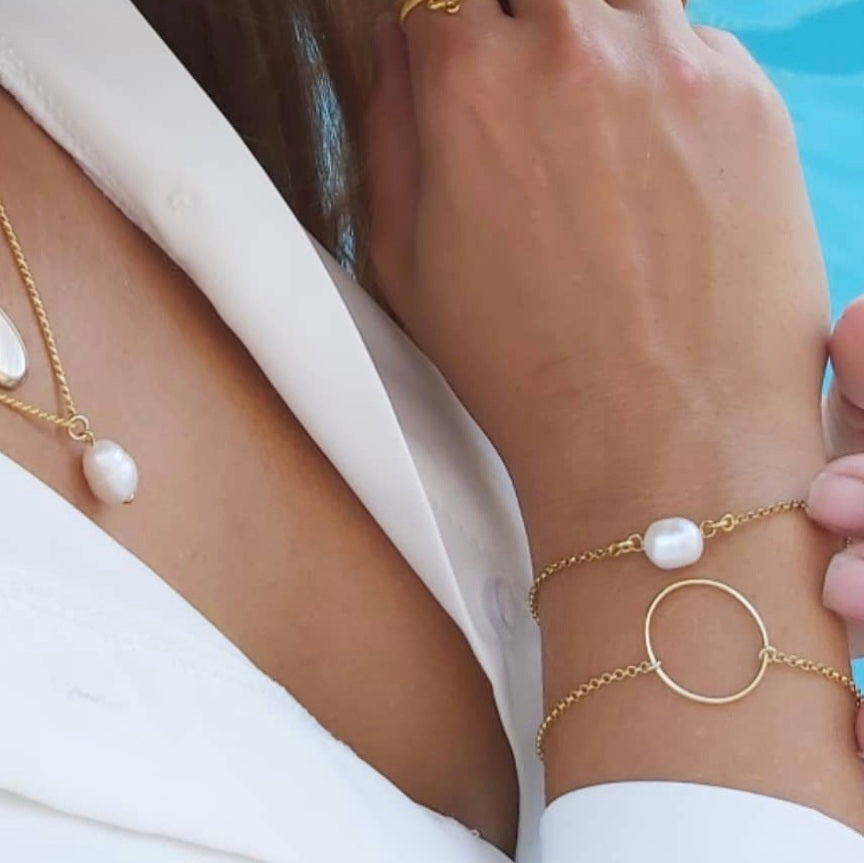 Pearl Bracelet