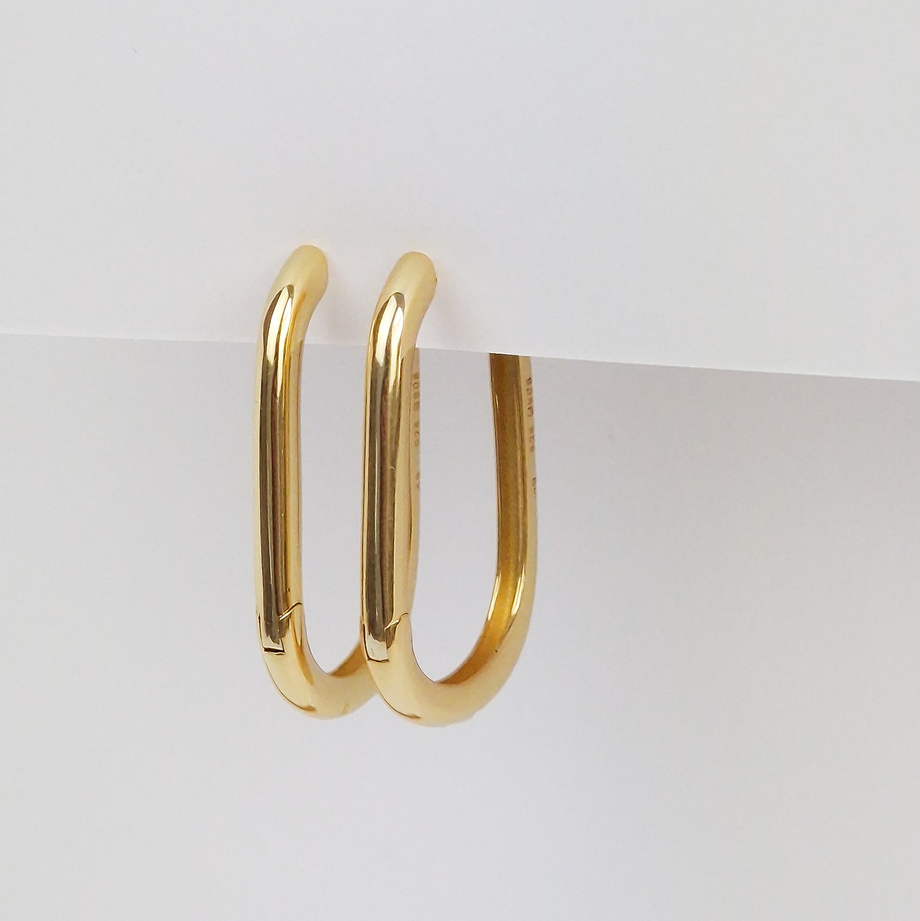 Chloe hoops