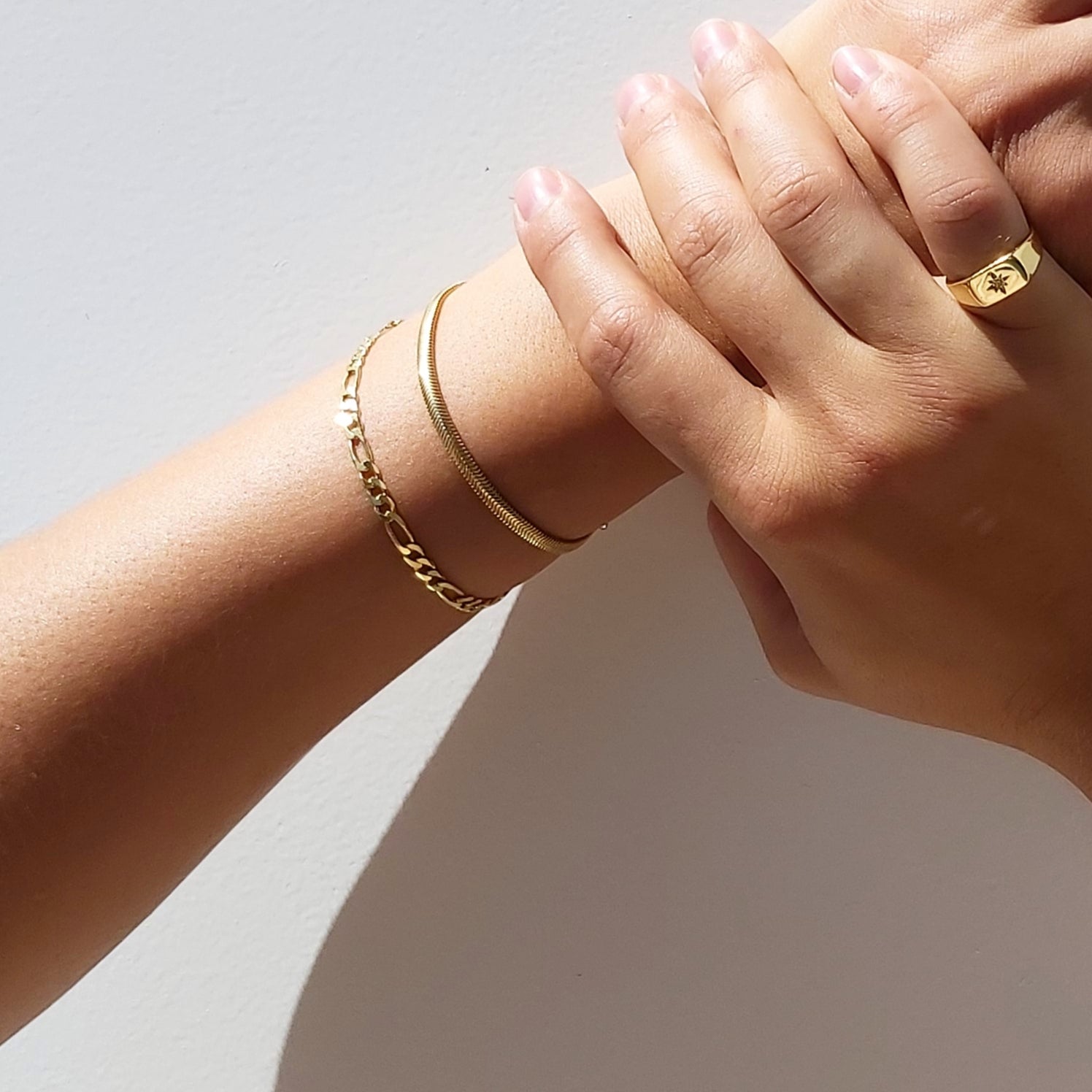 pulseira de malha snake em prata com banho de ouro 